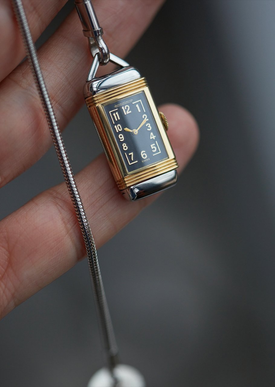 Jaeger-LeCoultre pendant Reverso in The Flippin’ History of the Reverso for A Collected Man