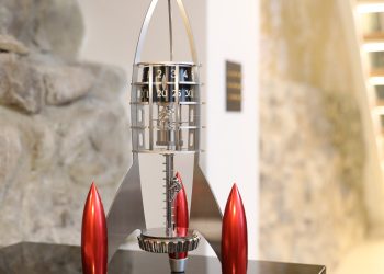 Destination Moon MB&F + L’Epée 1839