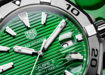TWO NEW MODELS FEATURING EMERALD GREEN DIALS JOIN THE TAG HEUER AQUARACER COLLECTION