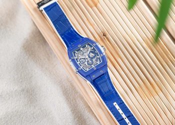 HUBLOT SPIRIT OF BIG BANG BLUE Inspired by the azure sea