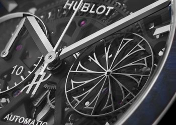Summer 2017 – Mykonos: Hublot presents a new limited edition in homage to the archetypal of the Greek islands