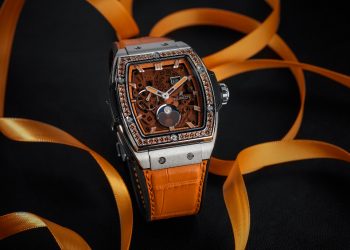 SPIRIT OF BIG BANG MOONPHASE HUBLOT PAINTS THE MOON IN COLOURS