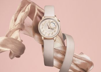 Égérie quartz  China Limited Edition: A tribute to Chinese classical attire