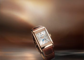 THE REVERSO TRIBUTE DUOFACE CALENDAR  UNITES MECHANICAL AND AESTHETIC EXCELLENCE