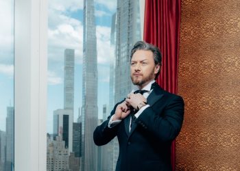 JAMES MCAVOY WEARS JAEGER-LECOULTRE TO THE MET GALA