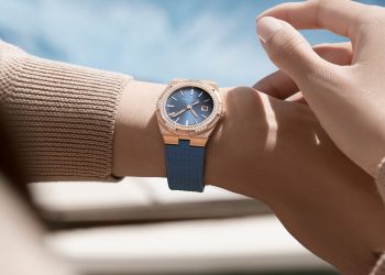 Overseas Quartz – A new feminine take on sporty-chic