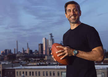 ZENITH IS PROUD TO UNVEIL THE CHRONOMASTER SPORT AARON RODGERS EDITION, THE FOOTBALL LEGEND’S FIRST EPONYMOUS WATCH